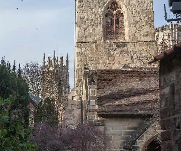 Hunter's Retreat アパート